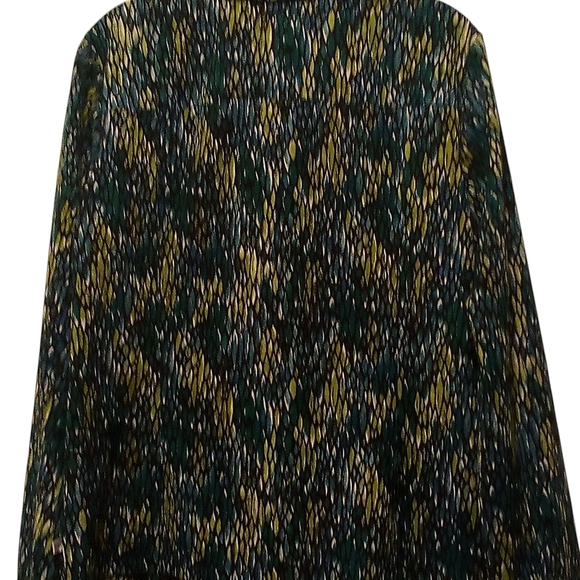 Chico's Zenergy, NWOT Multi Colored, Zipp Up Jacket W/ Two Front Pockets, Size 1 - Picture 6 of 14